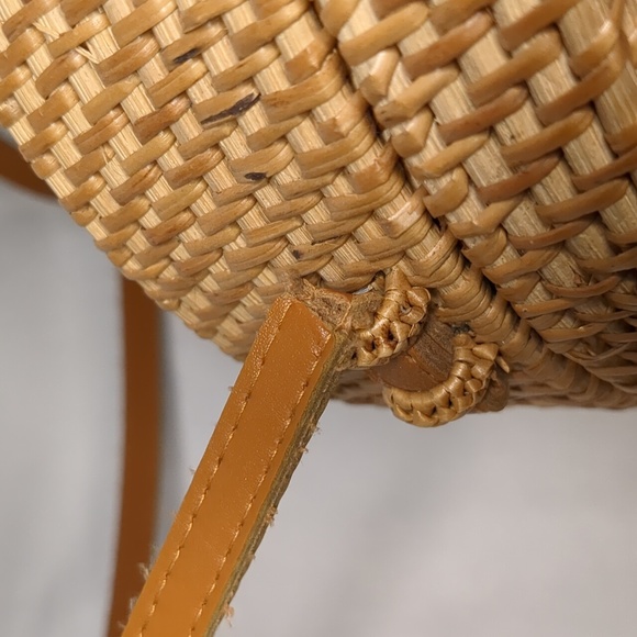 Round Rattan Bag - Picture 9 of 13